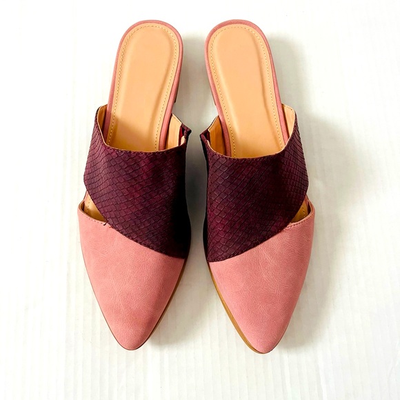 Beautiful Mauve & Plum Mules - Picture 2 of 7